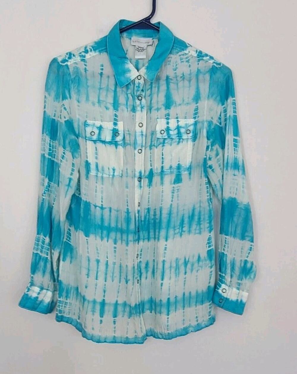 NWOT Soft Surroundings Blue 100% Silk Top P XS Snaps Tie Dye Roll Sleeves